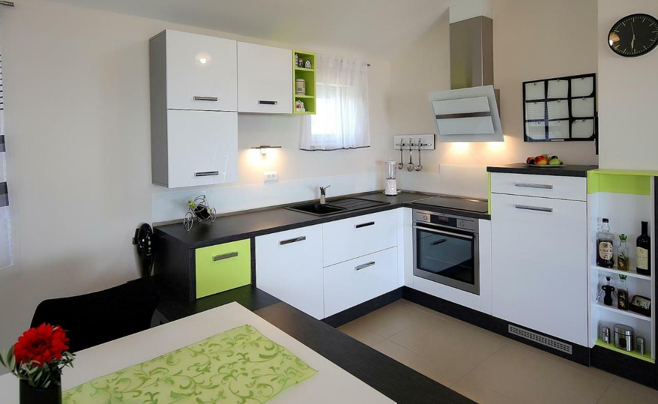 Apartment Porpo Malinska Extérieur photo